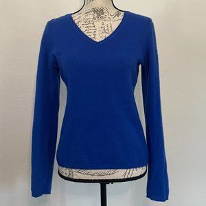 Soft Cashmere V-neck Sweater